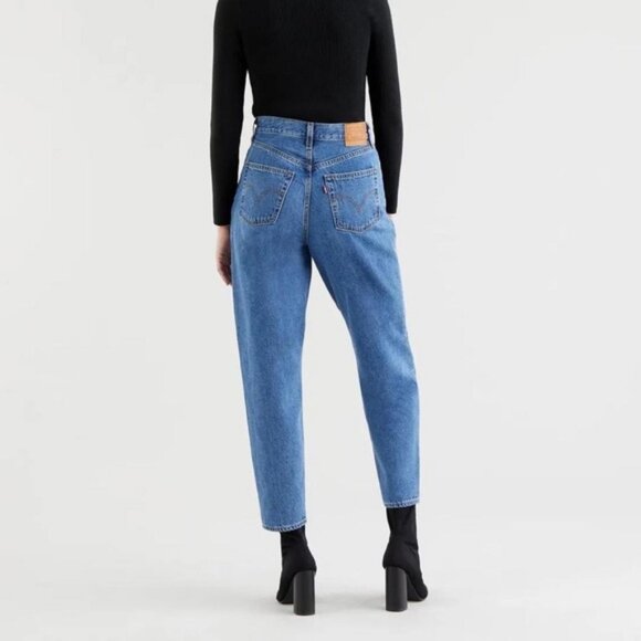 Levis High Loose Taper Mom Jeans - Picture 2 of 8